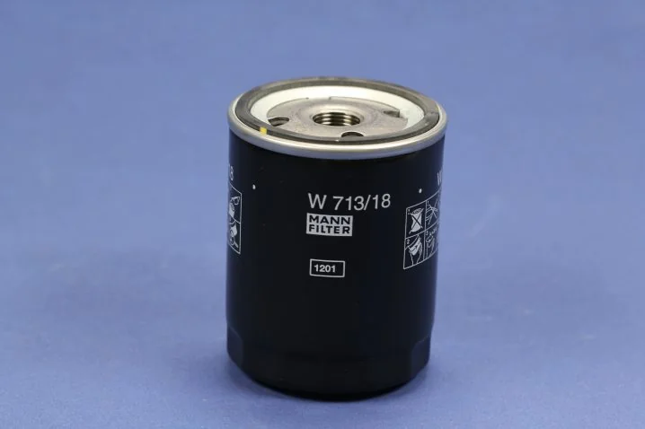 Mann-Filter - W 713/18 - Oil filter (spin-on)