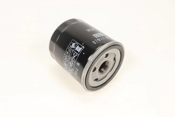 Mann-Filter - W 716/2 - Oil filter (spin-on)