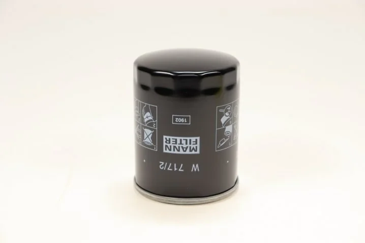 Mann-Filter - W 717/2 - Oil filter