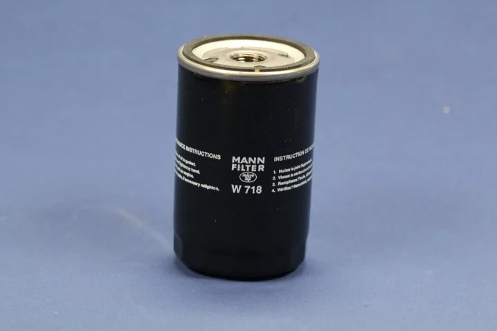 Mann-Filter - W 718 - Oil filter spin-on