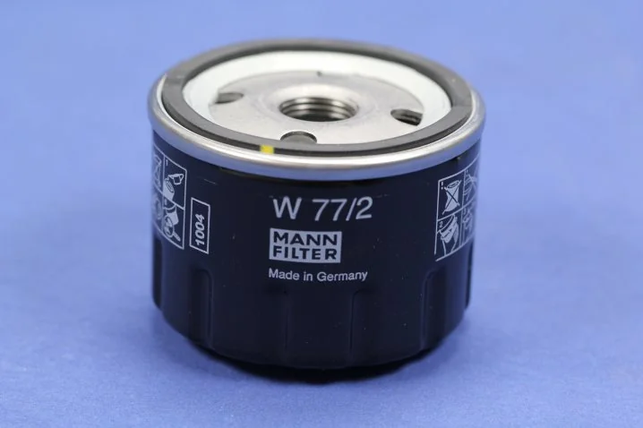 Mann-Filter - W 77/2 - Oil filter (spin-on)