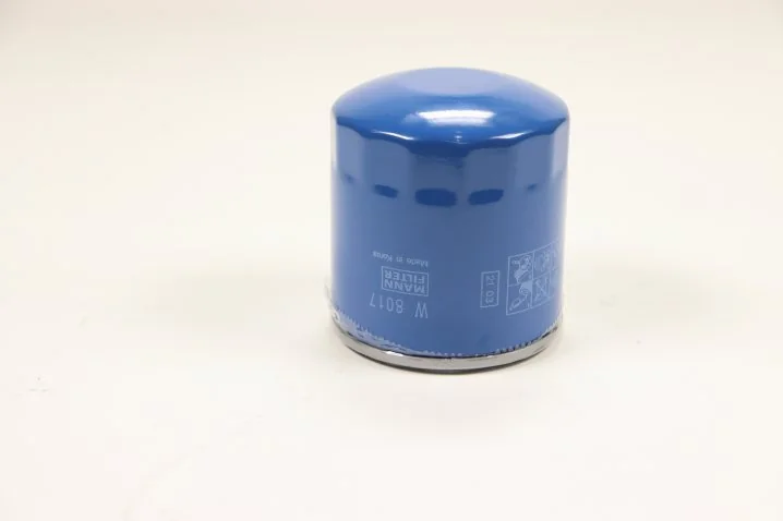 Mann-Filter - W 8017 - Oil filter
