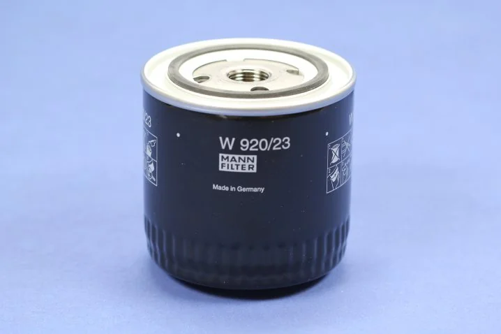 Mann-Filter - W 920/23 - Oil filter spin-on