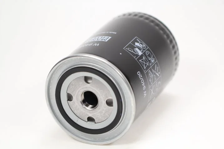 Mann-Filter - W 940/20 - Oil filter spin-on