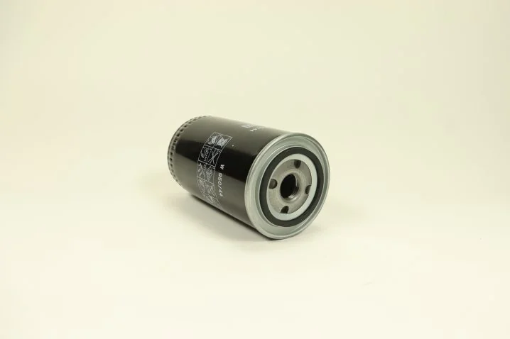 Mann-Filter - W 950/44 - Oil filter (spin-on)