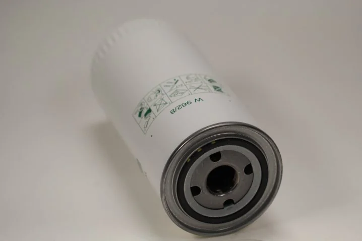 Mann-Filter - W 962/8 - Oil filter (spin-on)