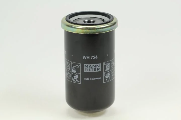 Mann-Filter - WH 724 - Oil filter (spin-on)