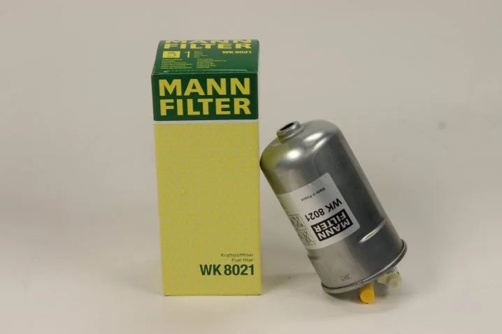 Mann-Filter - WK 8021 - Fuel filter