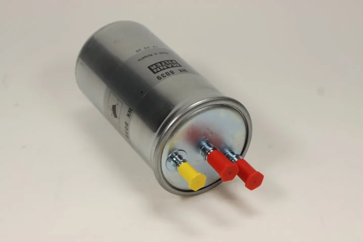 Mann-Filter - WK 8039 - Fuel filter