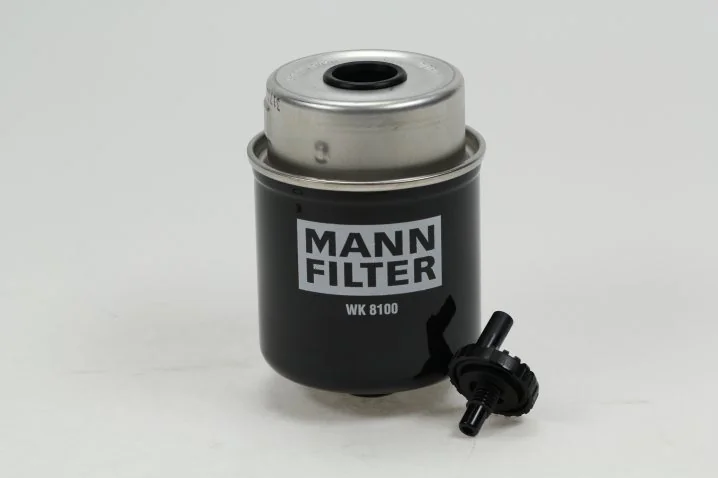 Mann-Filter - WK 8100 - Fuel filter spin-on