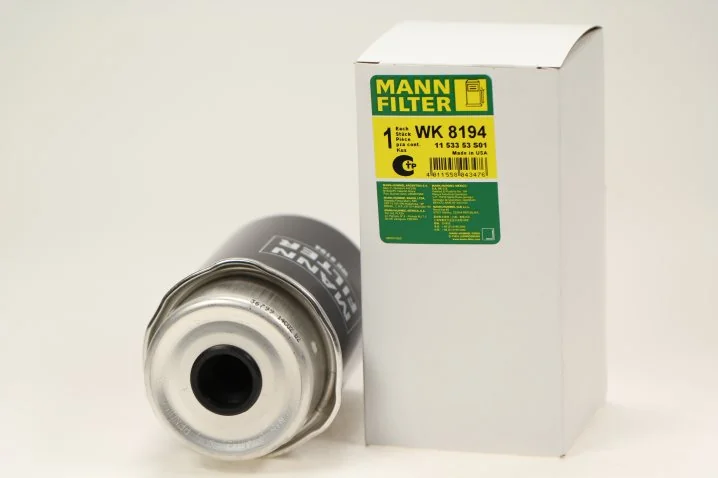 Mann-Filter - WK 8194 - Fuel filter spin-on