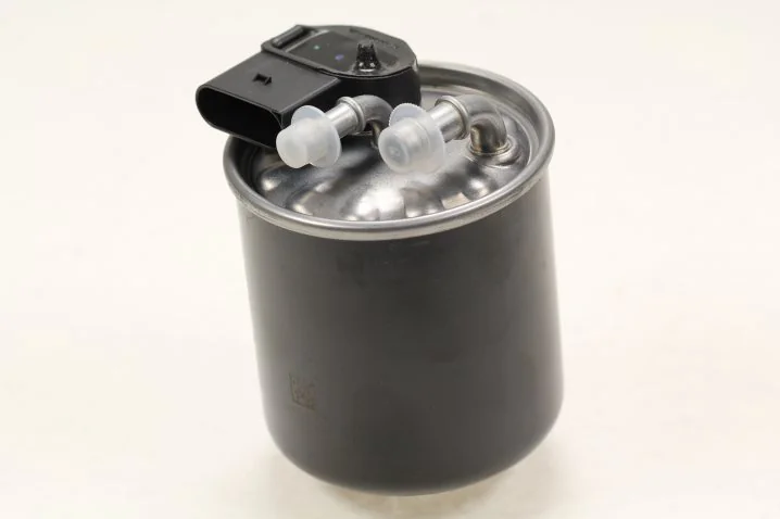 Mann-Filter - WK 820/16 - Fuel filter