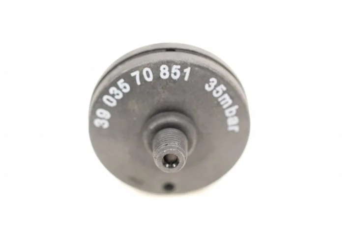 Mann Hummel - 39 035 70 851 - Maintenance switch