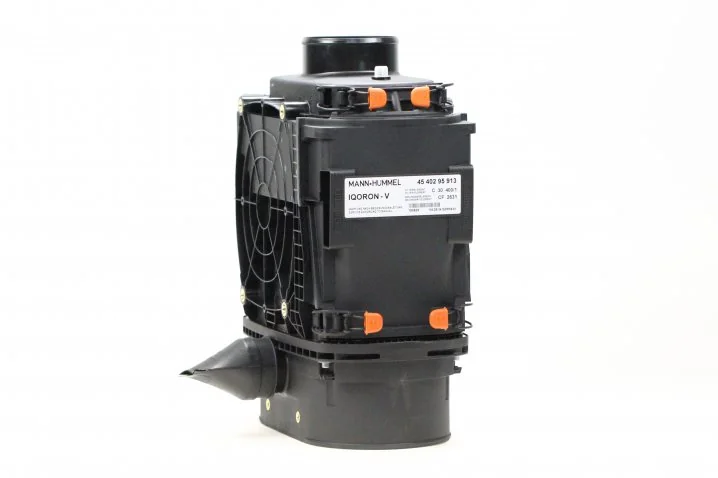 Mann Hummel - 45 402 95 913 - Luftfilter (Iqoron-V 9 liegend SE)