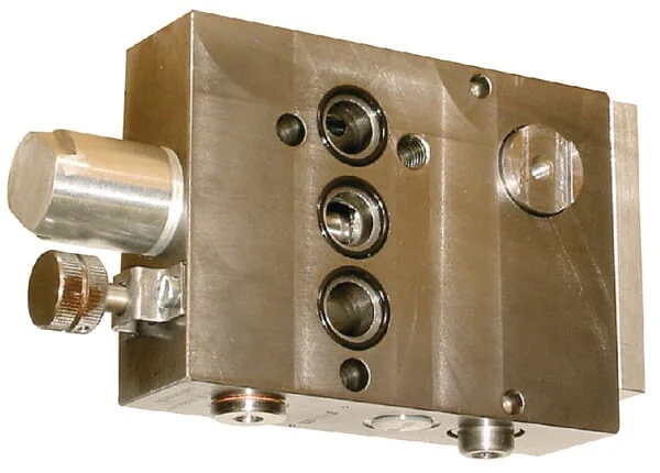 AK Regeltechnik - SVA19009 - Control Valve 5/4 Deutz 07C