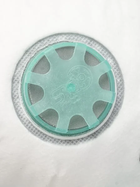 BLS - BLS8006184P015 - BLS 129BW FFP2 R D Facepiece Valved 15pcs