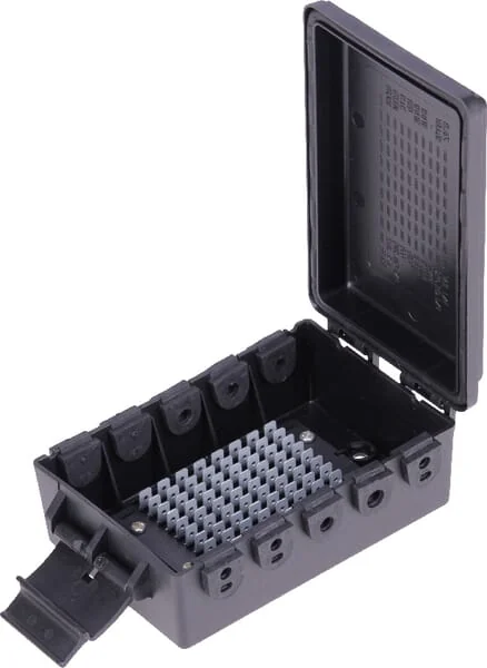 Britax - E0500 - Cable Connector Box 10 Suitable