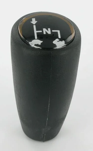 Case IH - 1534072C1 - Gear Shift Lever Knob Case IH