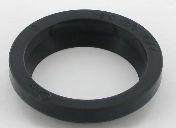 Case IH - 3147622R1 - Dust Cap