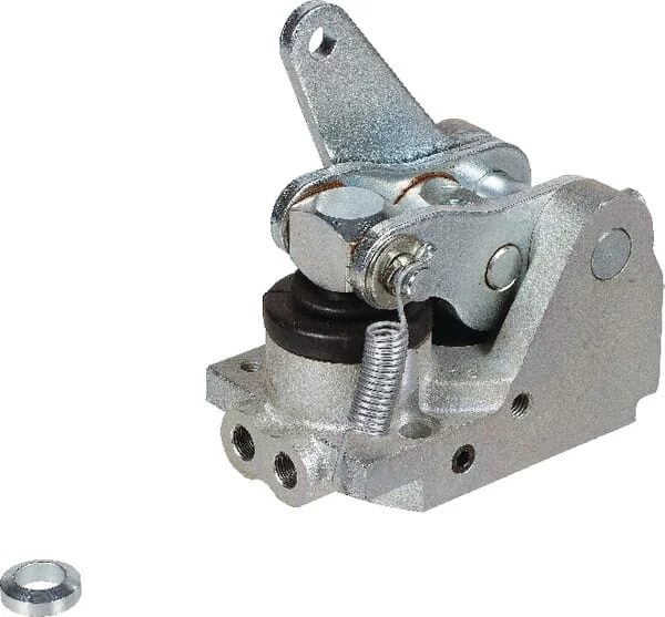 CNH - 133100340022 - Master Cylinder