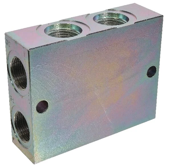 Danfoss - DPL082S3B - Steel Dual Parallel Housing 08-2-06