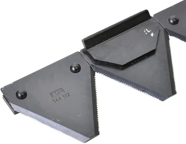 ESM - 2590270 - Mowing Blade 137 cm