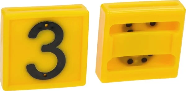 Farma - 306003FA - Ear Tag No. 3, Yellow 45x45mm