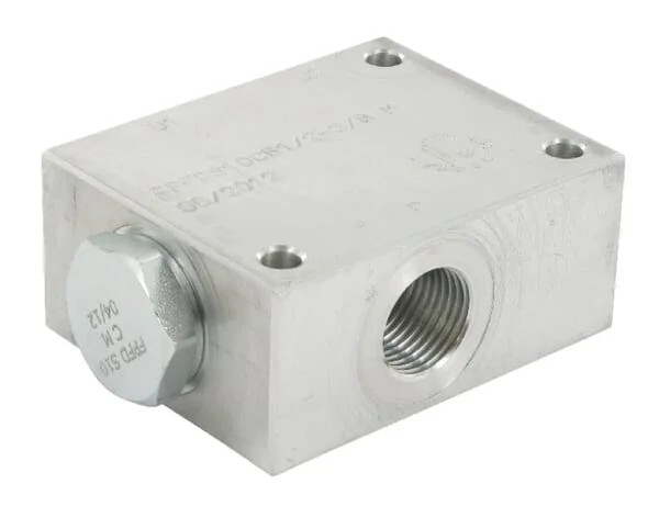 FluidPress - FPFDS10CB12Q38 - Flow Divider 1/2-3/8 40-50 l