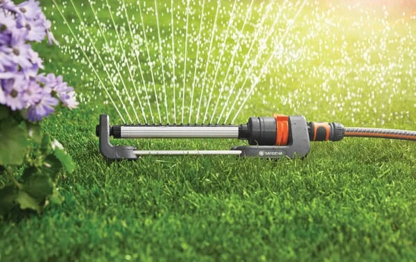Gardena - GA18702 - Oscillating Sprinkler Aqua M