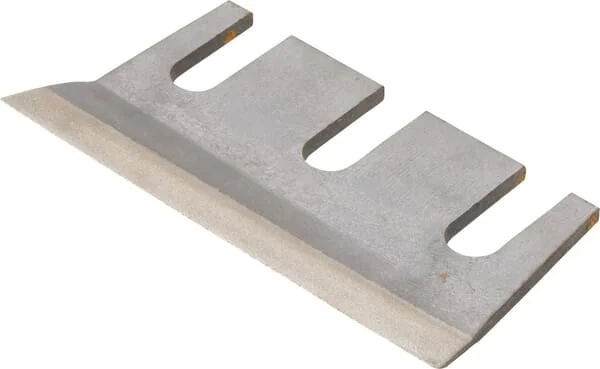 John Deere - Z62076 - Dura-Drum™ Corn Cutterhead Knife, Angled, Left Side