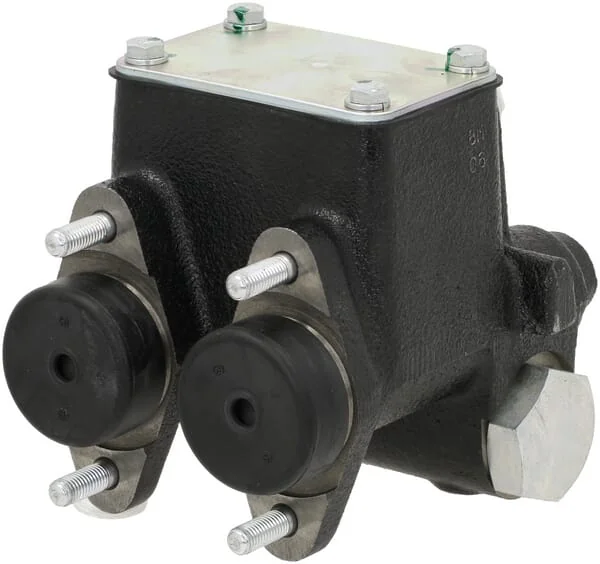 Kubota - 3C08167406 - Master Cylinder