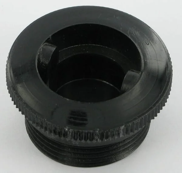 KUBOTA - VGMT28 - Nylon Plug
