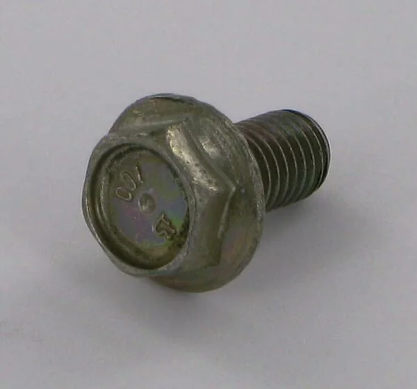 KUBOTA - VN30268120 - Bolt m10x20