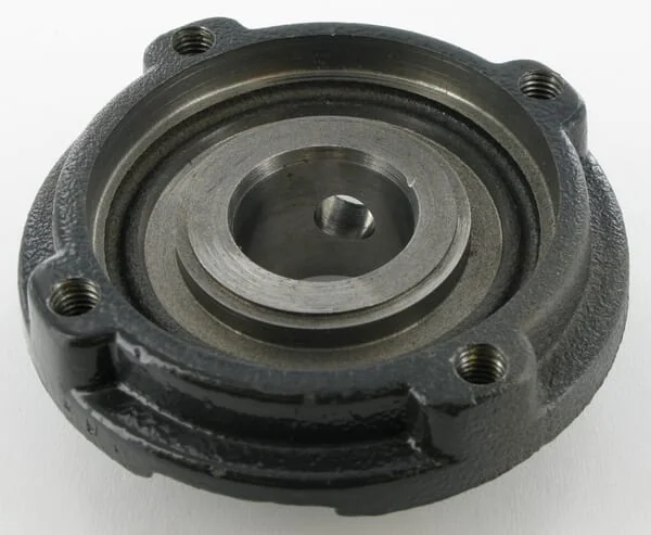 KUBOTA - VNB1519686 - Saucer Hub