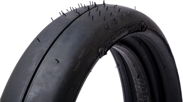 KUHN - A621763 - Tire