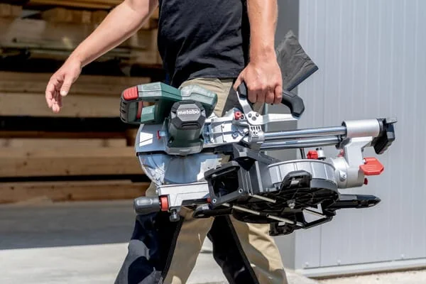 Metabo - 614254850MET - Cordless Crosscut Saw KGS18LTXBL254 Body