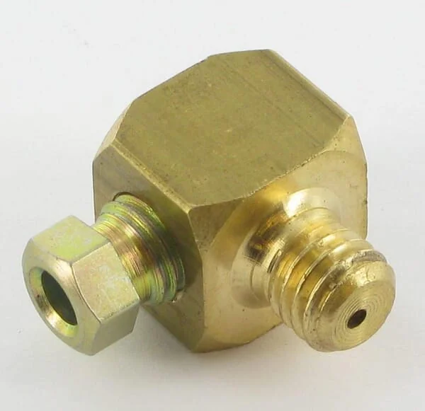 Non Branded - 3700EQM8125 - Coupling 90° 4-M8x1.25
