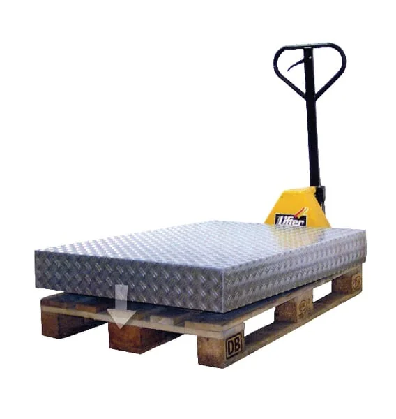 Non Branded - FGP500002 - Mobile Presentation Stand, Checker Plate, Euro Pallet Size