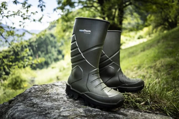 Spirale - 1965201040N539 - Safety Boots, Size 39, Nora Therm, S5