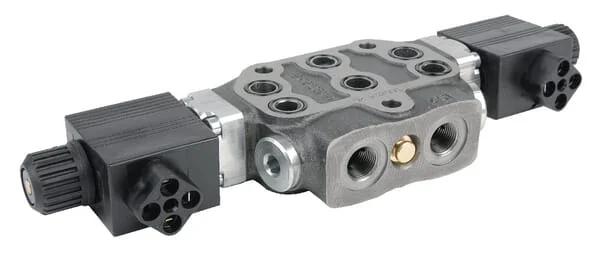 Walvoil - SD6118ES312VDC - Walvoil Section DW Electrically Operated 12VDC