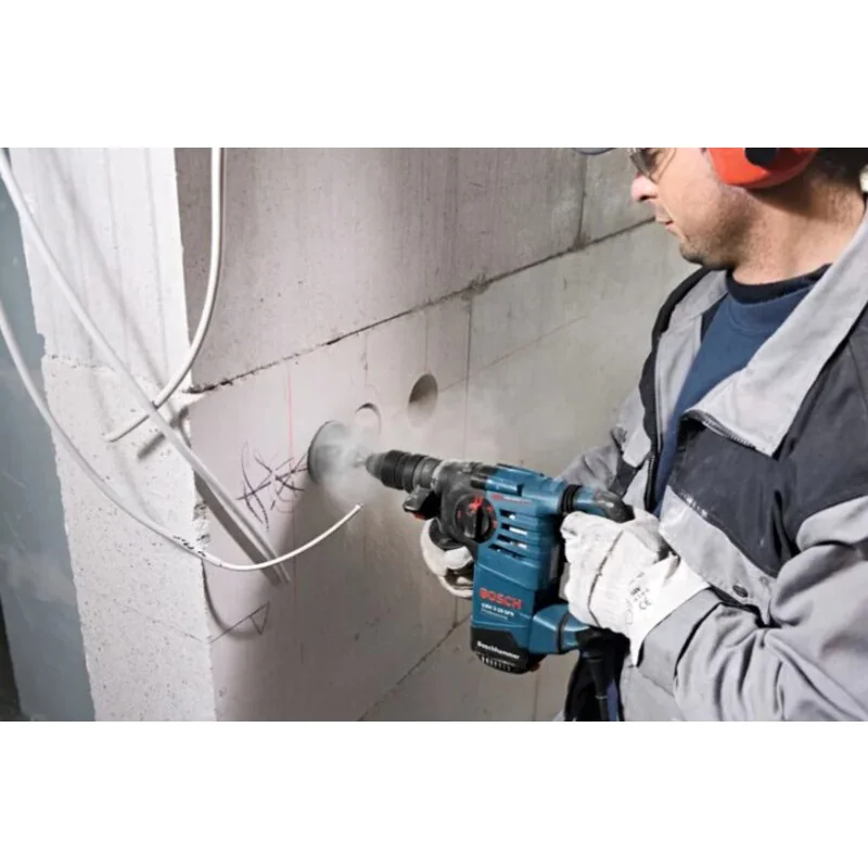 Bosch - 061124A004 - Rotary Hammer With SDS Plus