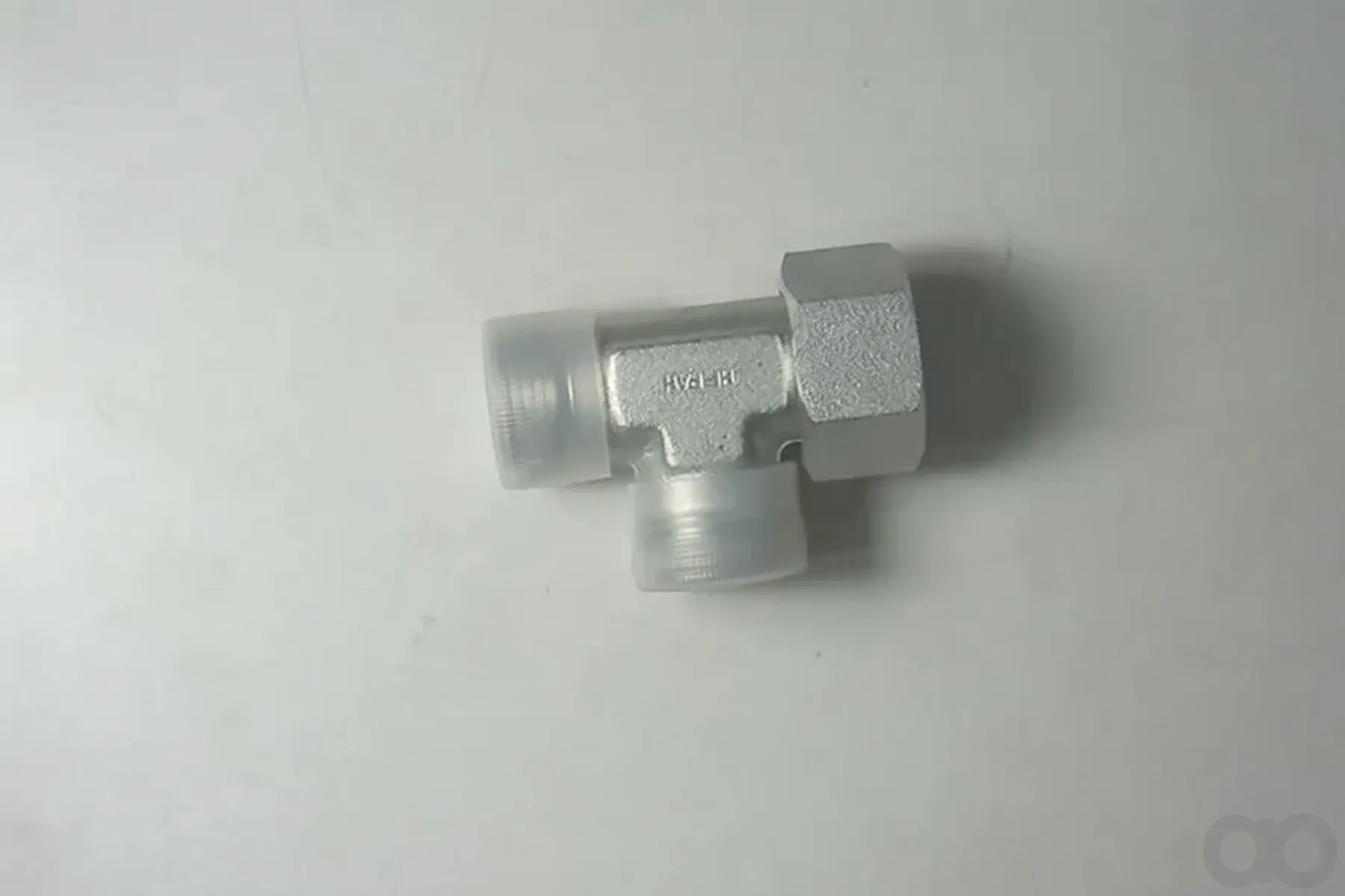 Horsch-00100568 - Adjustable L-Fitting E (00100568)