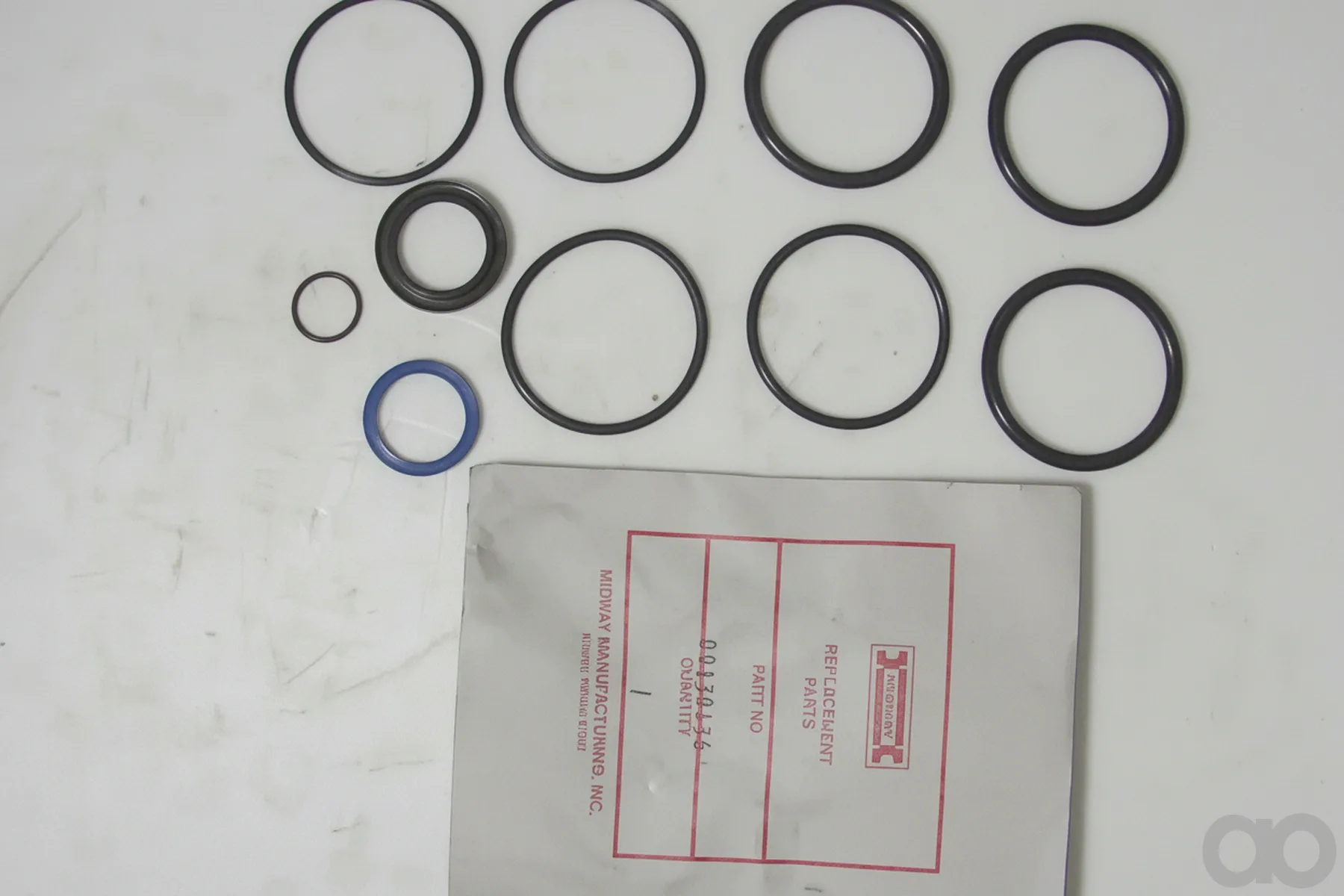 Horsch-00130136 - Seal Kit 2 1/2 X 8 (00130136)