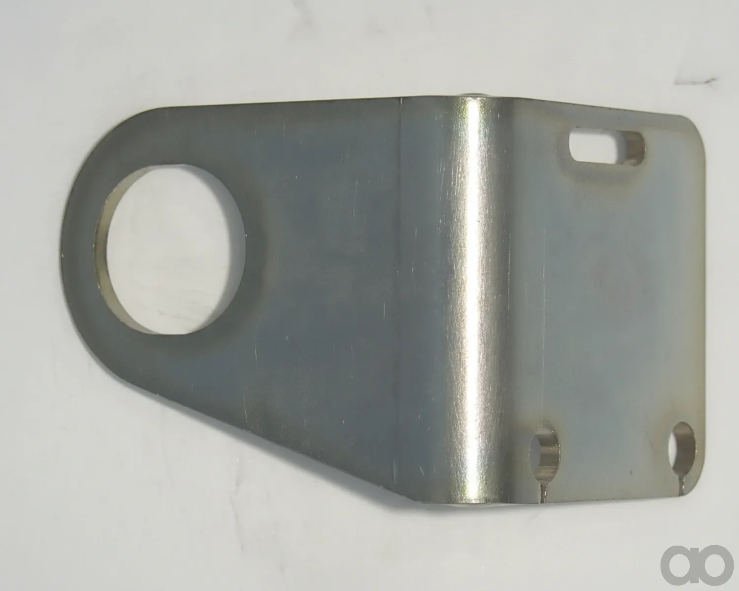 Horsch-31073402 - Retaining angle for accumulator (31073402)