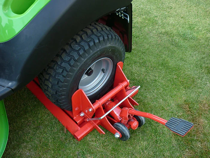 Cliplift - 0110002_2 - Mower Lift 300 KGS