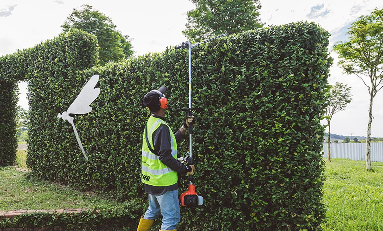 Echo - HCA2620ESHD - Hedge Trimmer With Long Tube + Articulated Blades
