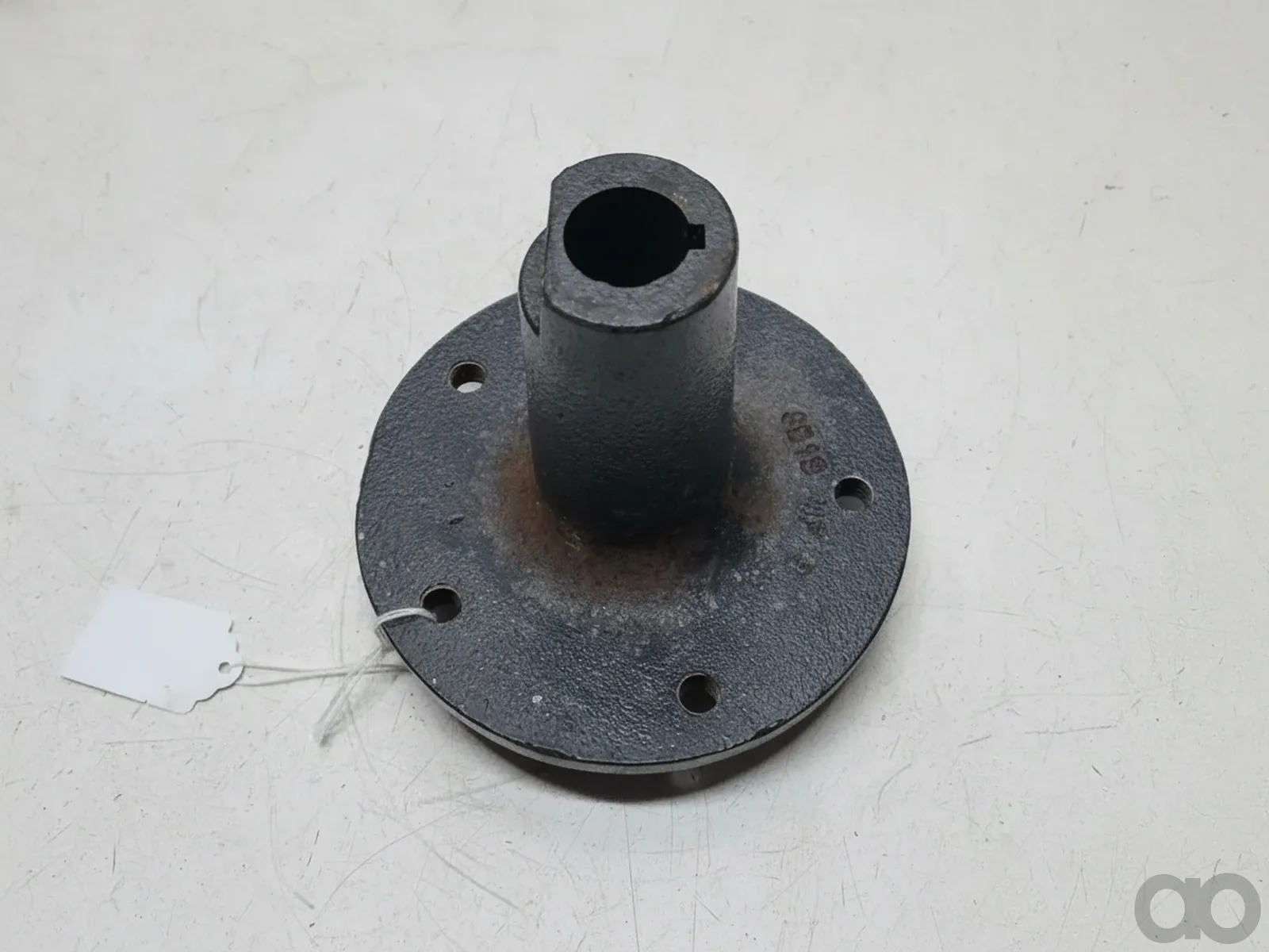 John Deere - AM31767 - V-Belt Pulley A- 152mm. Bore 19mm.