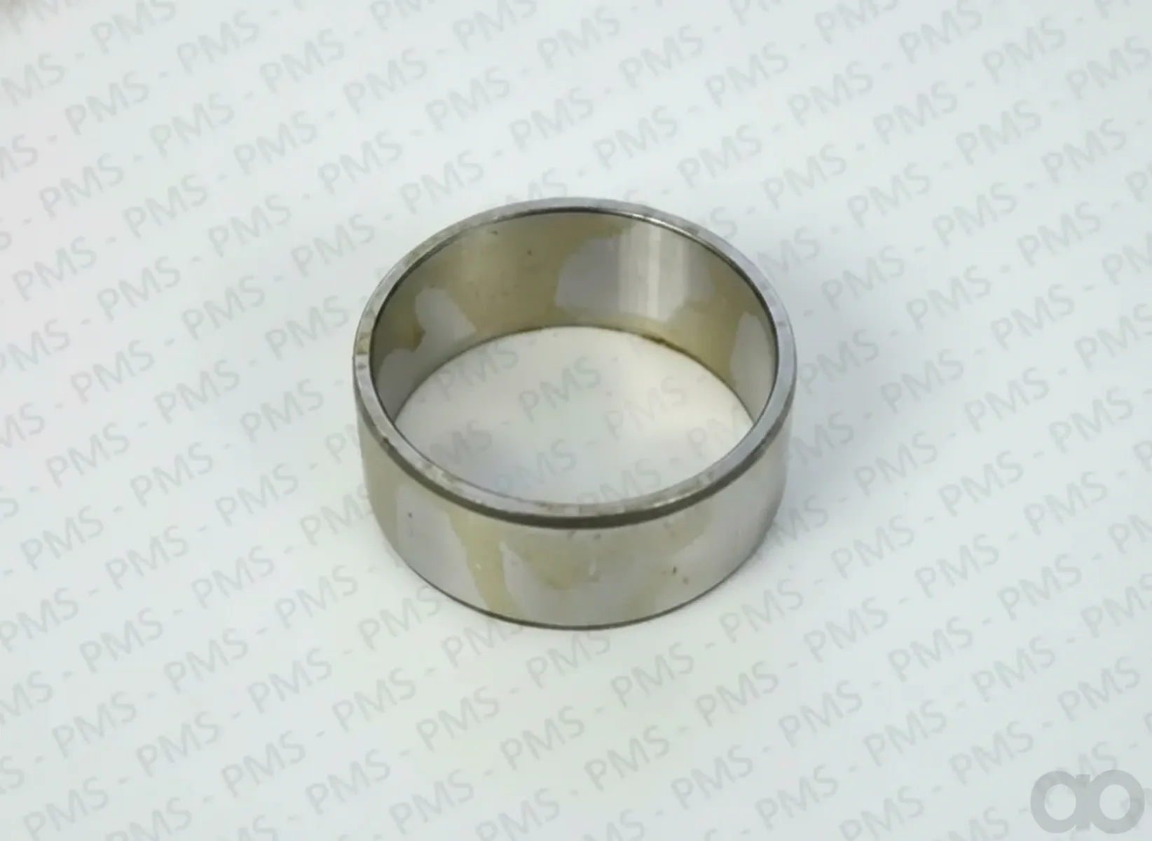 John Deere - ER642174 - Bushing