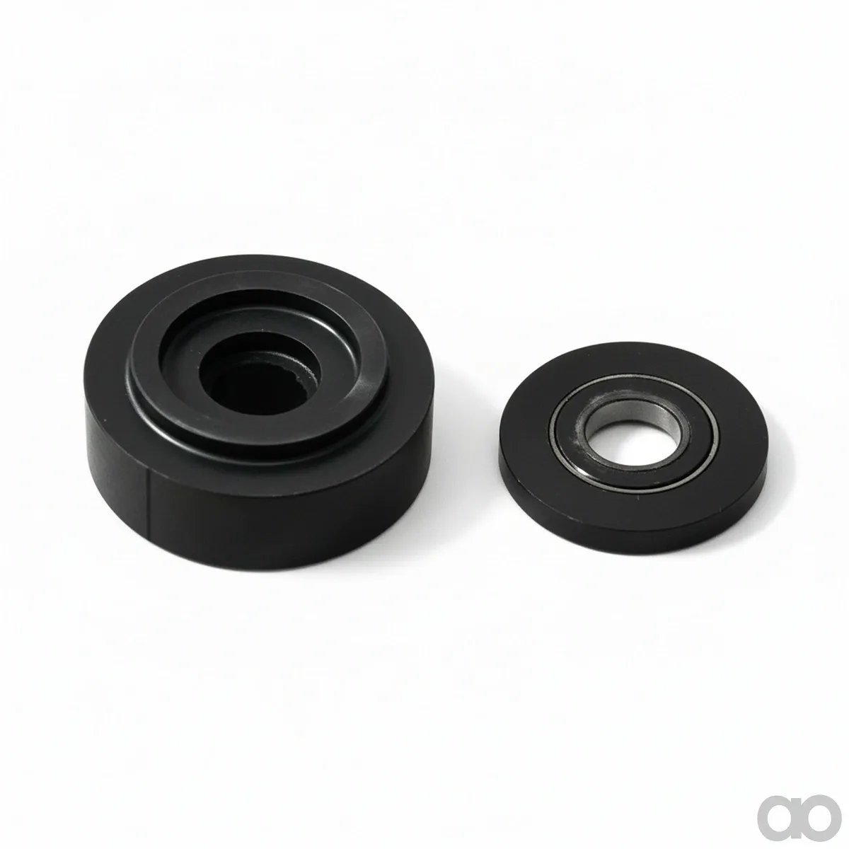 John Deere - R109476 - Rubber Bushing - RUBBER BUSHING