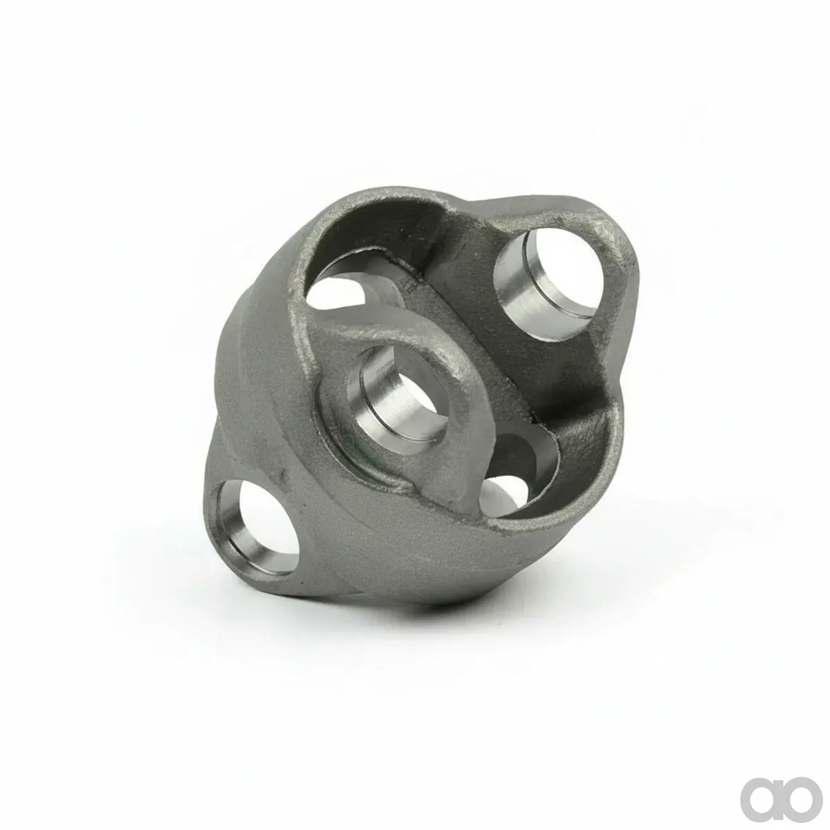 John Deere - R212901 - Universal Joint - Central Body Universal Joint